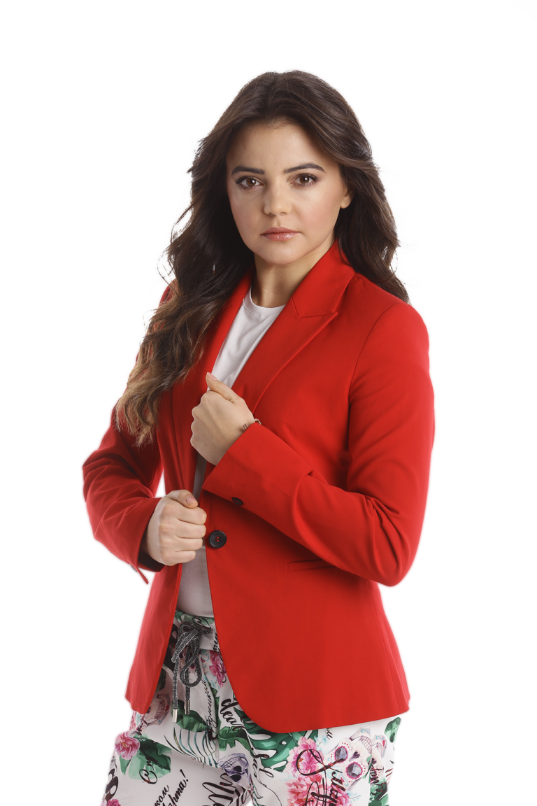 Katarzyna-Ucherska-1-768x1152